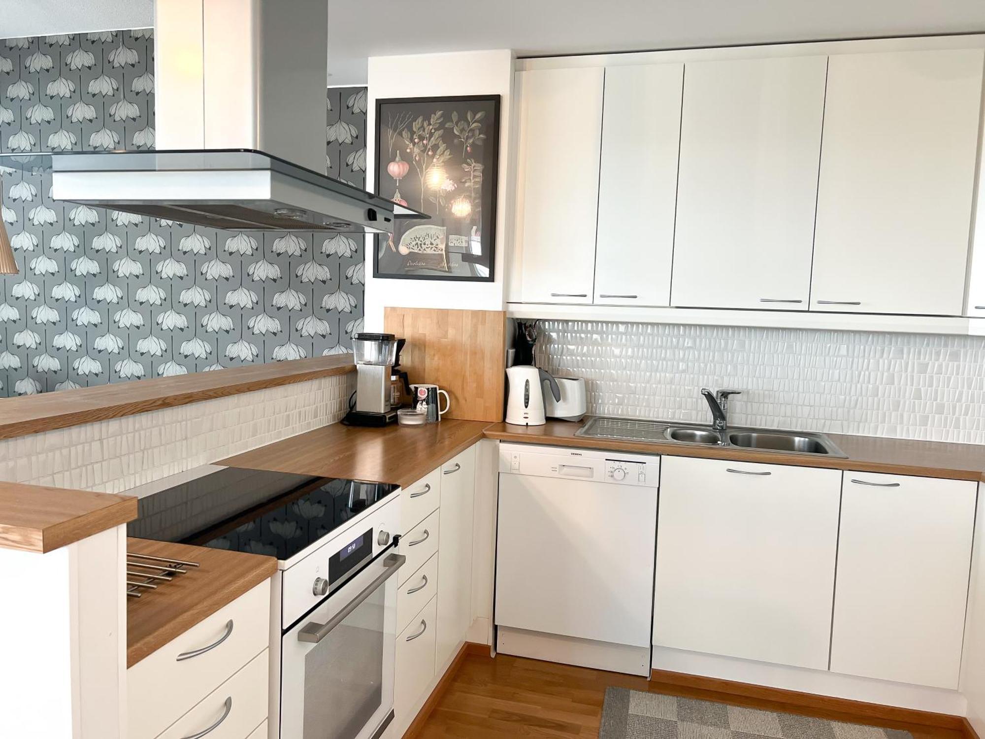 Aurora Penthouse & Suites روفانييمي المظهر الخارجي الصورة