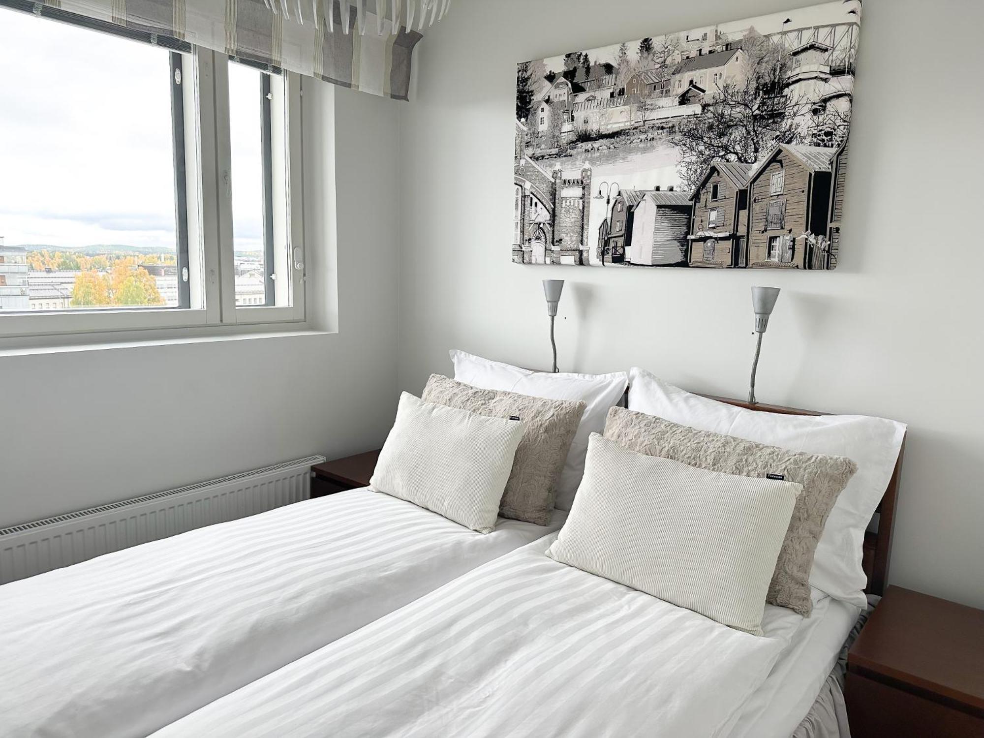 Aurora Penthouse & Suites روفانييمي المظهر الخارجي الصورة